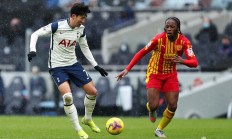 包含热刺客场小胜西布朗海滩英足脚的词条