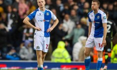 爱游戏中国官网-英国队在赛场上表现出色