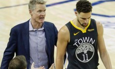 爱游戏亚洲官网-勇士战术部署有误，连败掉队