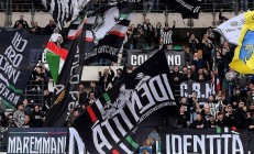 爱游戏直播-利物浦主场横扫尤文图斯，晋级半决赛