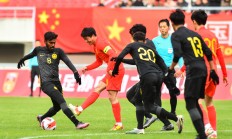 爱游戏竞技-球队面对强敌表现出色，展现出强大竞争力的简单介绍