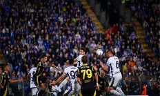 爱游戏官方-国米客场不敌那不勒斯，连续失利