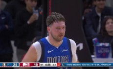 爱游戏馆-独行侠大胜灰熊，东契奇建功