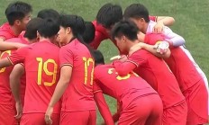 爱游戏网页版-国内足球联赛中一场精彩对决！