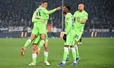 爱游戏vip注册-波鸿对决沃尔夫斯堡，德乙升班马较量的简单介绍