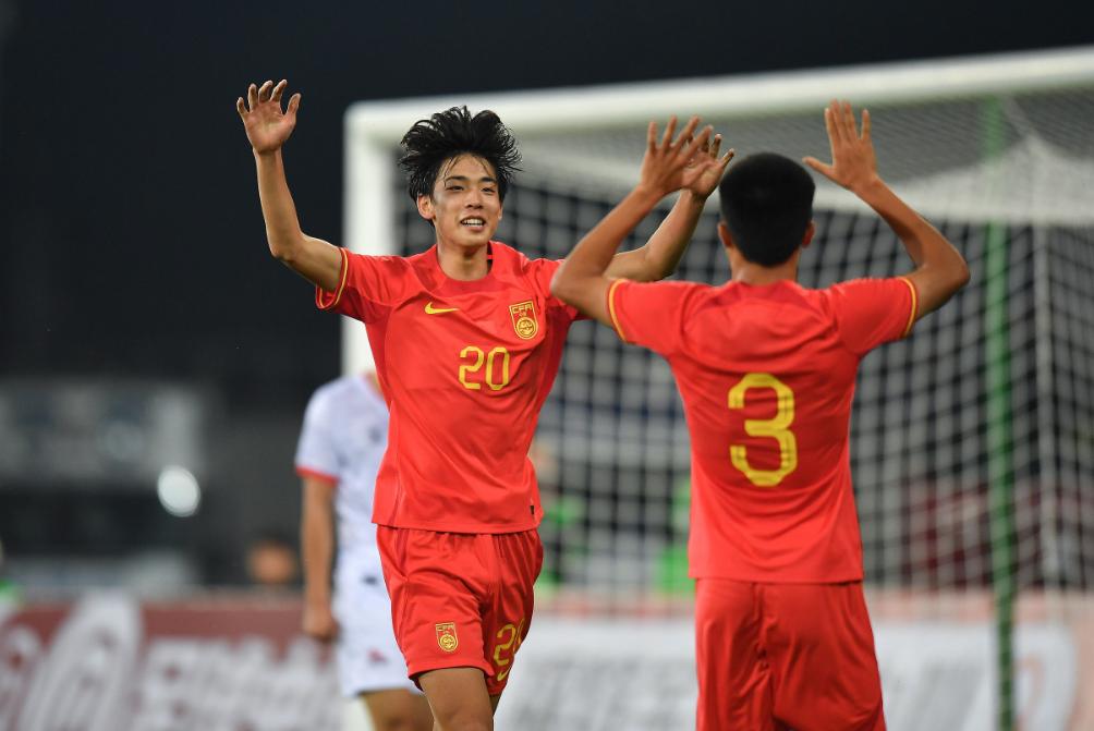 运动员的出色表现让人们对比赛充满期待(运动员的出色表现让人们对比赛充满期待的英文) 运动员的出色表现让人们对比赛充满期待(运动员的出色表现让人们对比赛充满期待的英文)