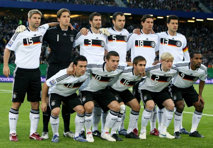 德国足球联赛竞争激烈,胜者将笑到最后的简单介绍 德国足球联赛竞争激烈,胜者将笑到最后的简单介绍