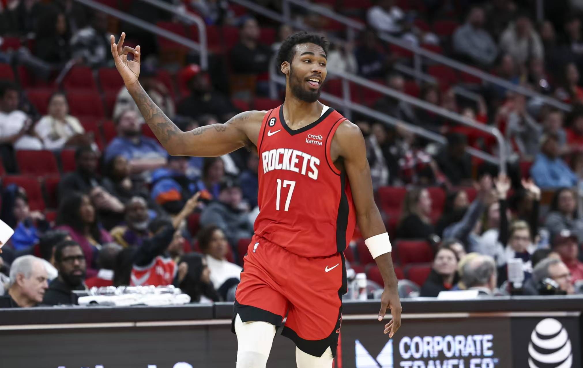 火箭主场逆转国王,豪取四连胜 火箭主场逆转国王,豪取四连胜