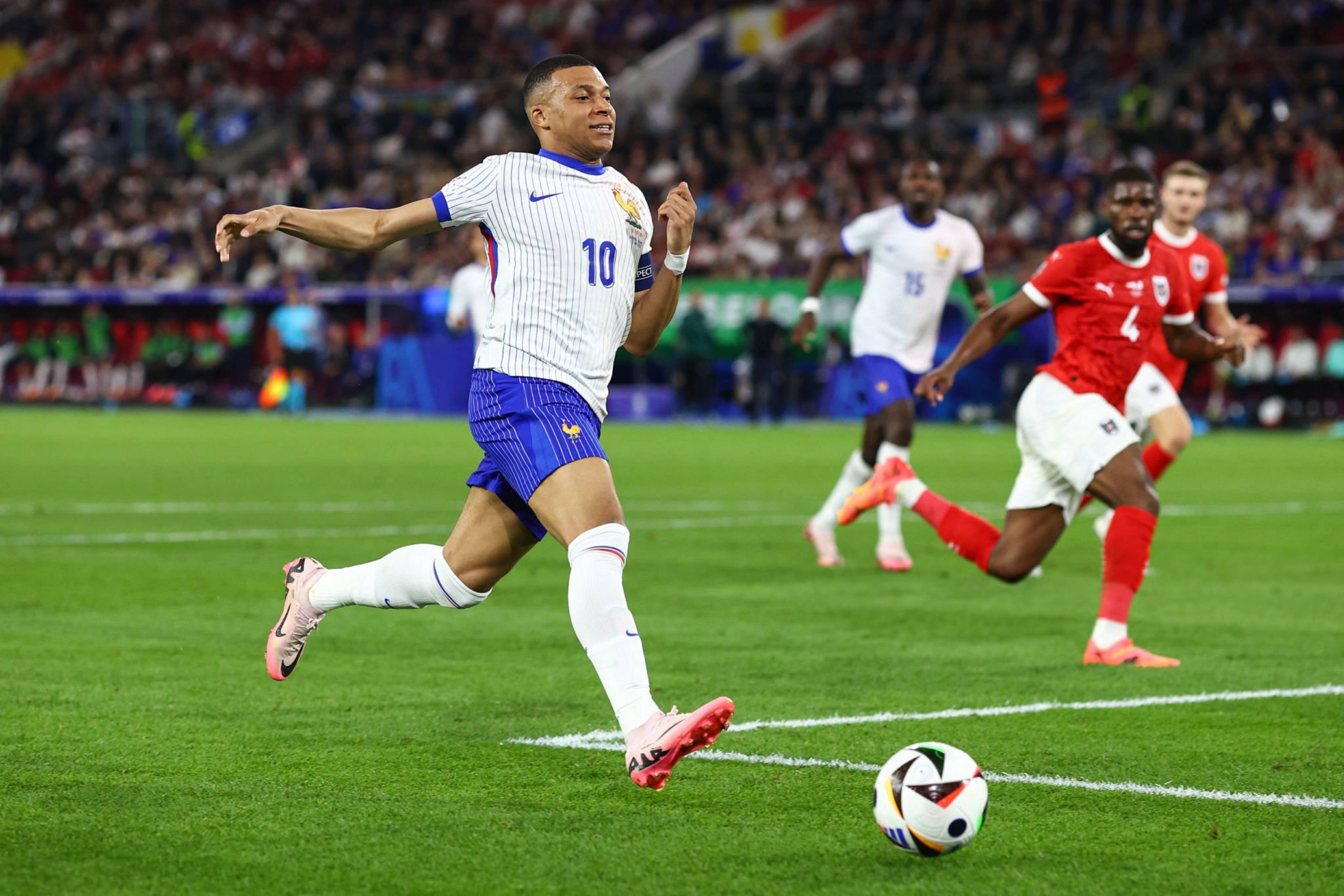 广州队成为本场最大亮点,欧洲杯瞬间破防,绝杀 广州队成为本场最大亮点,欧洲杯瞬间破防,绝杀