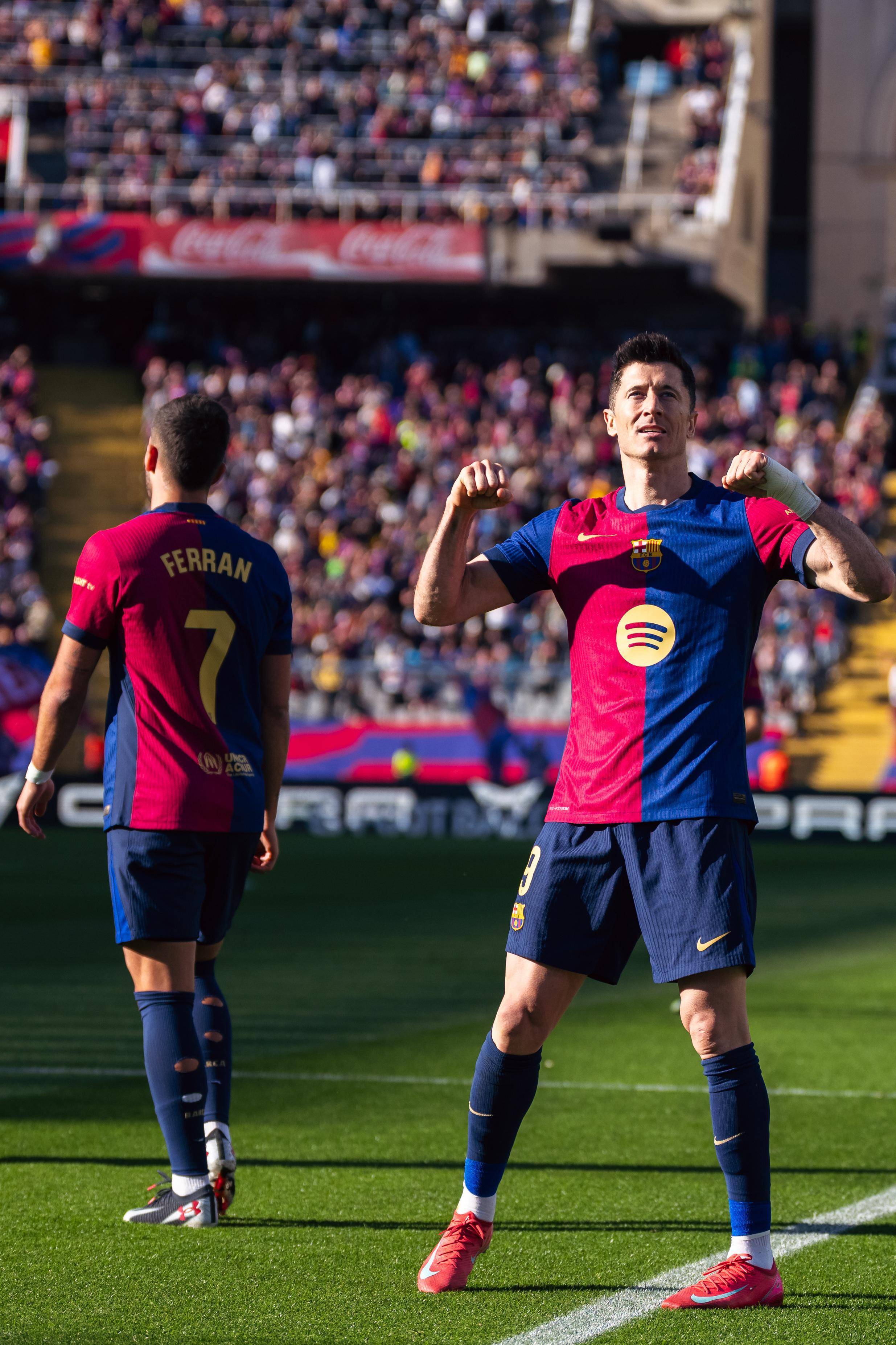 包含多特蒙德再次大胜,晋级名额近在咫尺的词条 包含多特蒙德再次大胜,晋级名额近在咫尺的词条