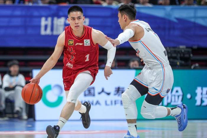 北京首钢将在主场对阵青岛男篮 北京首钢将在主场对阵青岛男篮