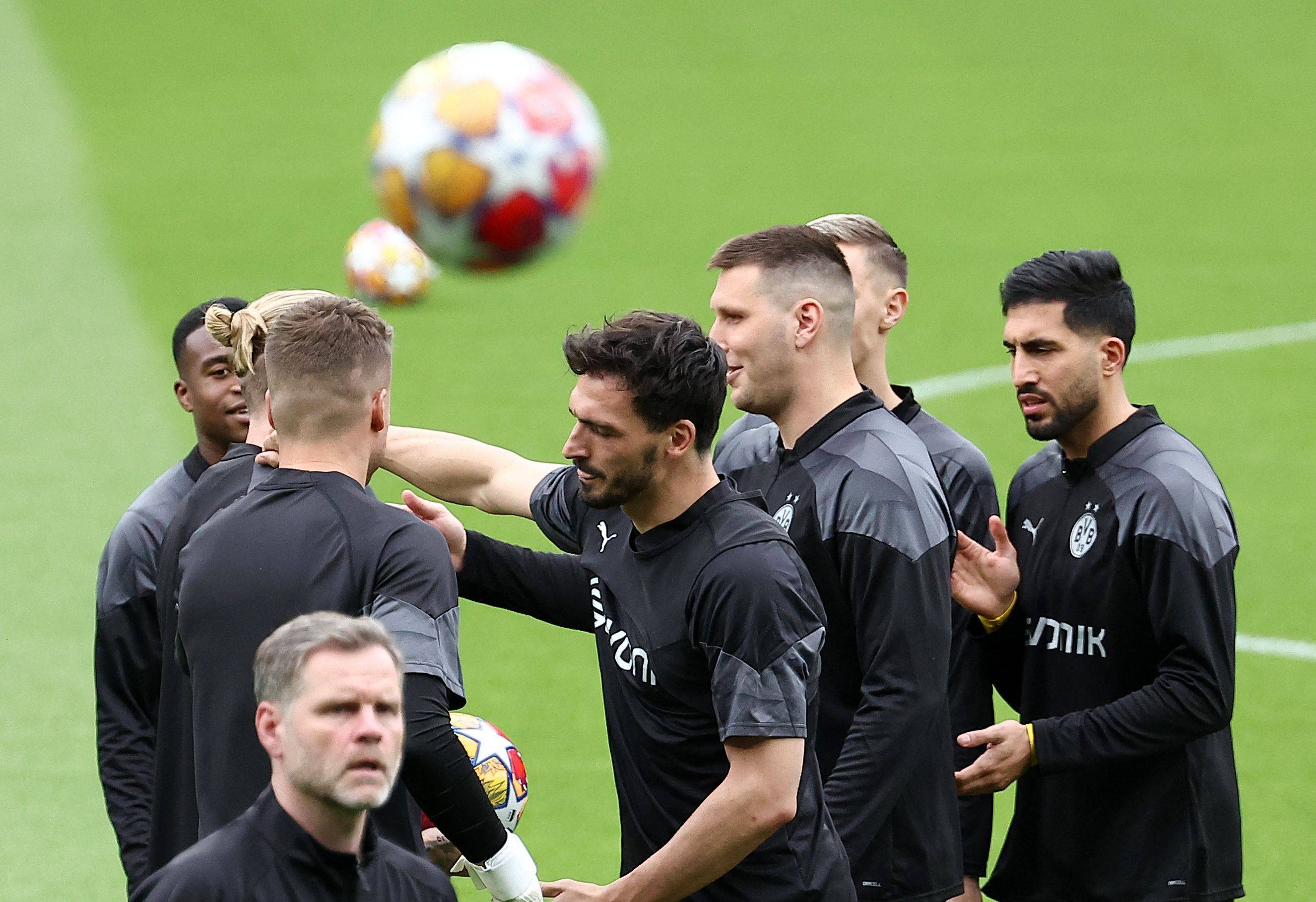 多特蒙德备战重要比赛，全力冲刺联赛