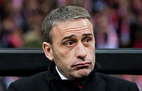 重庆力帆主帅缺席比赛,球队能否保持稳定 重庆力帆主帅缺席比赛,球队能否保持稳定