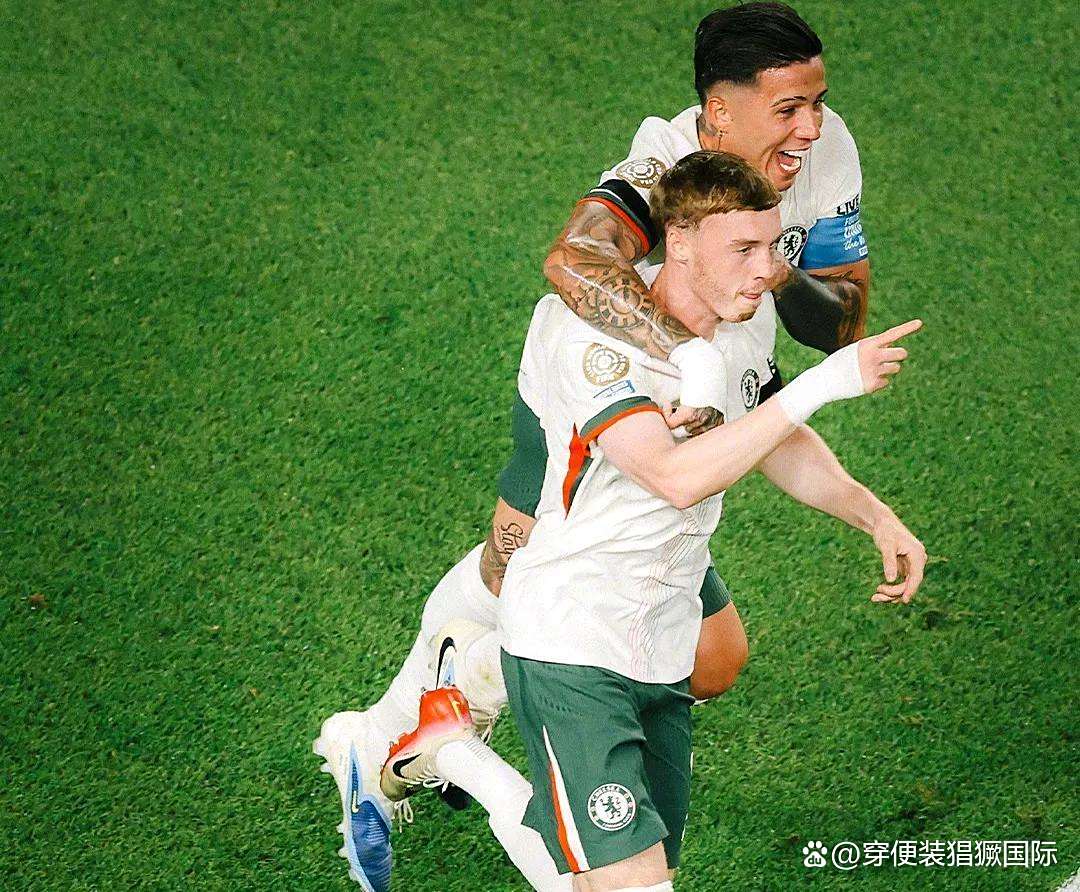 切尔西击败对手,轻松晋级四强 切尔西击败对手,轻松晋级四强