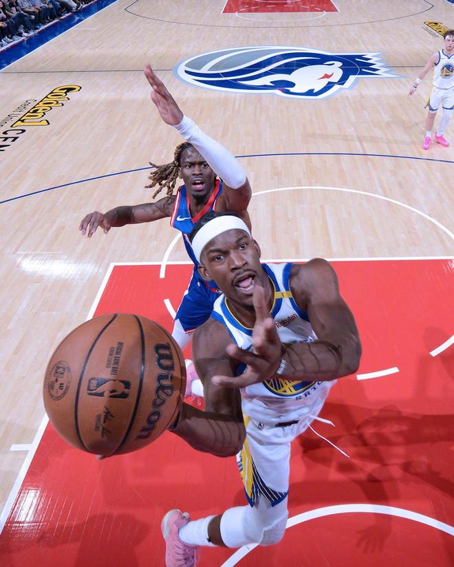 关于独行侠球员迎来复苏，球队士气大振的信息