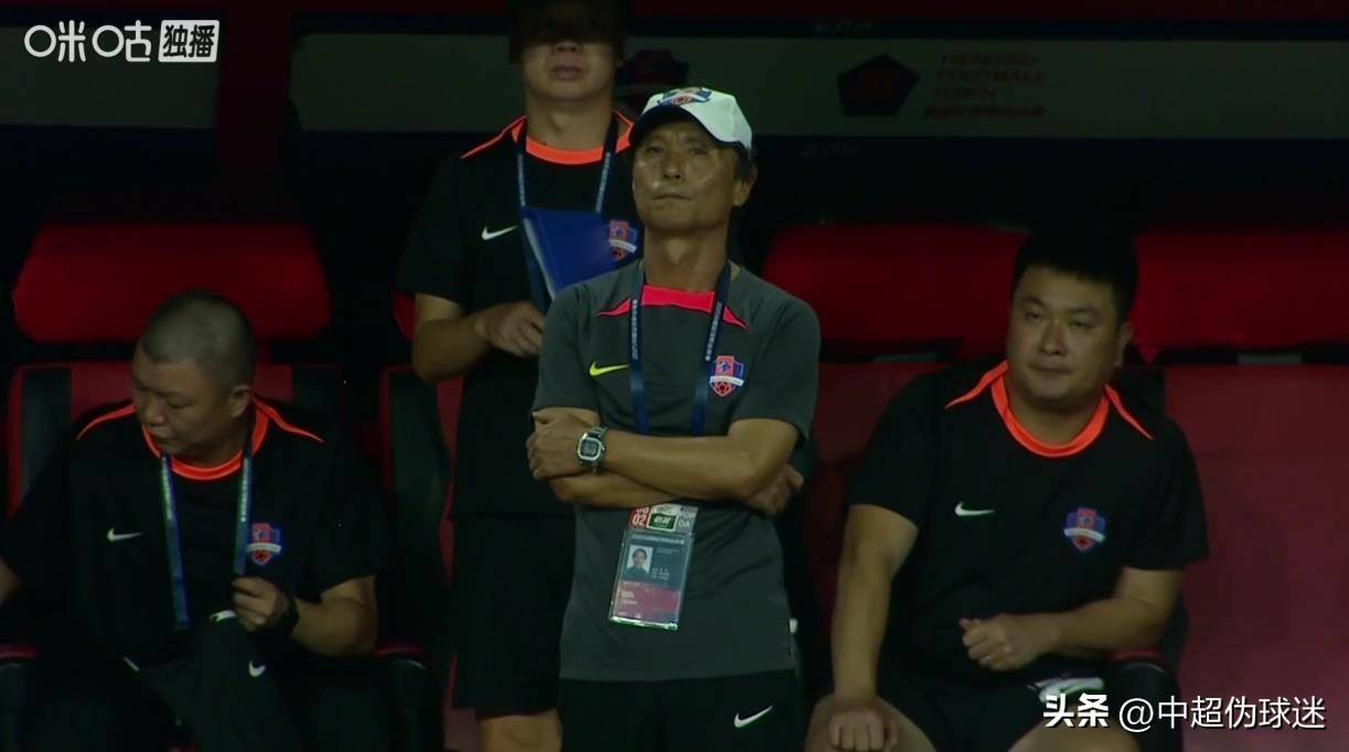 中超战绩大幅落后,球队寻求突破 中超战绩大幅落后,球队寻求突破