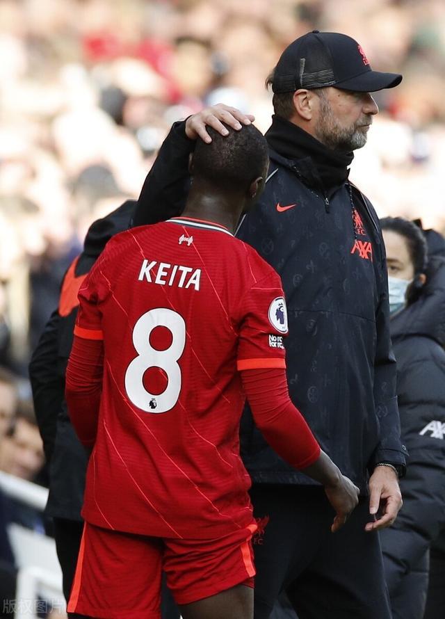 切尔西-险胜伯恩茅斯,领跑英超积分榜 切尔西-险胜伯恩茅斯,领跑英超积分榜