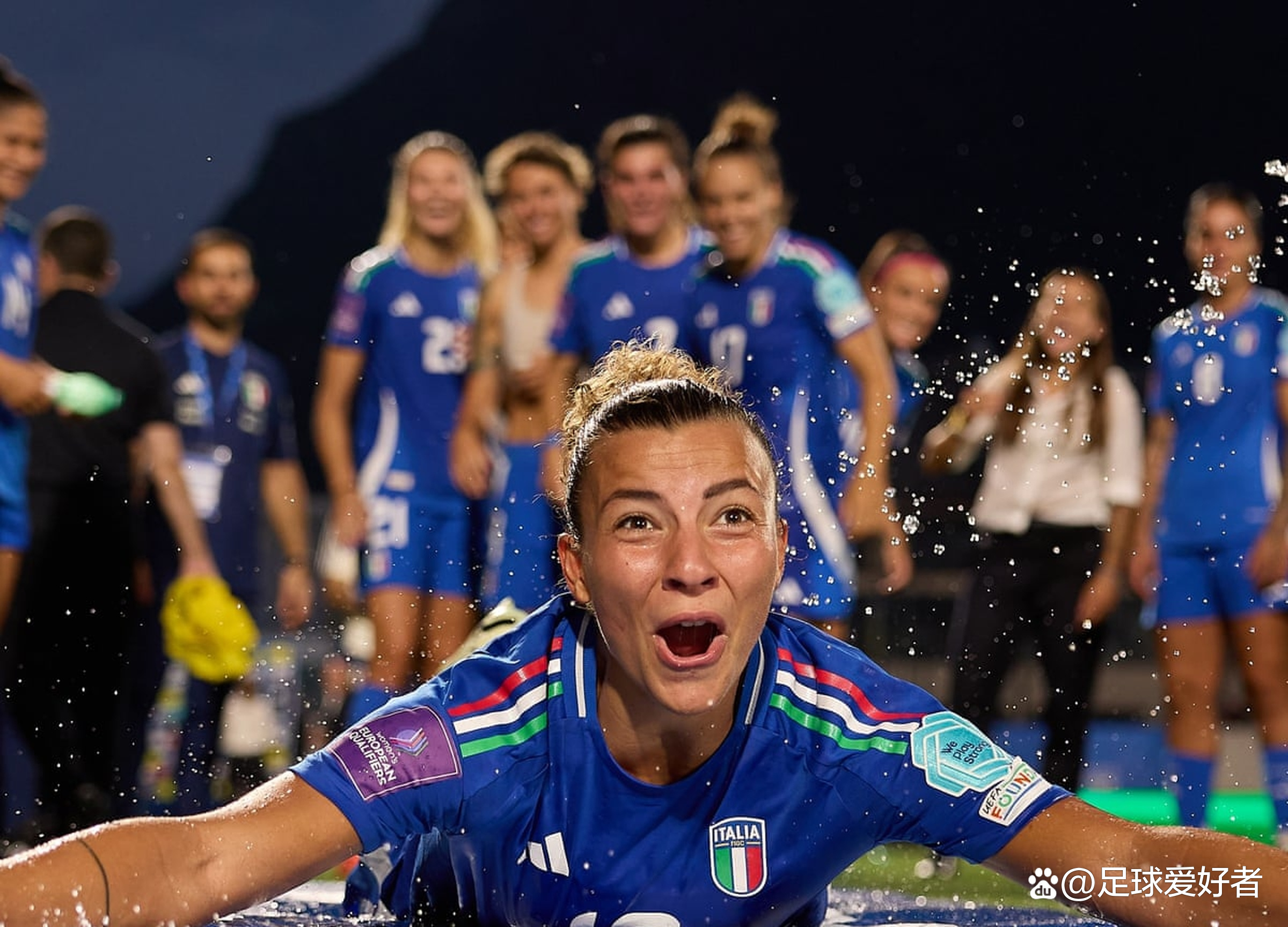 意大利国家队选拔新一代年轻球员，备战世界杯的简单介绍