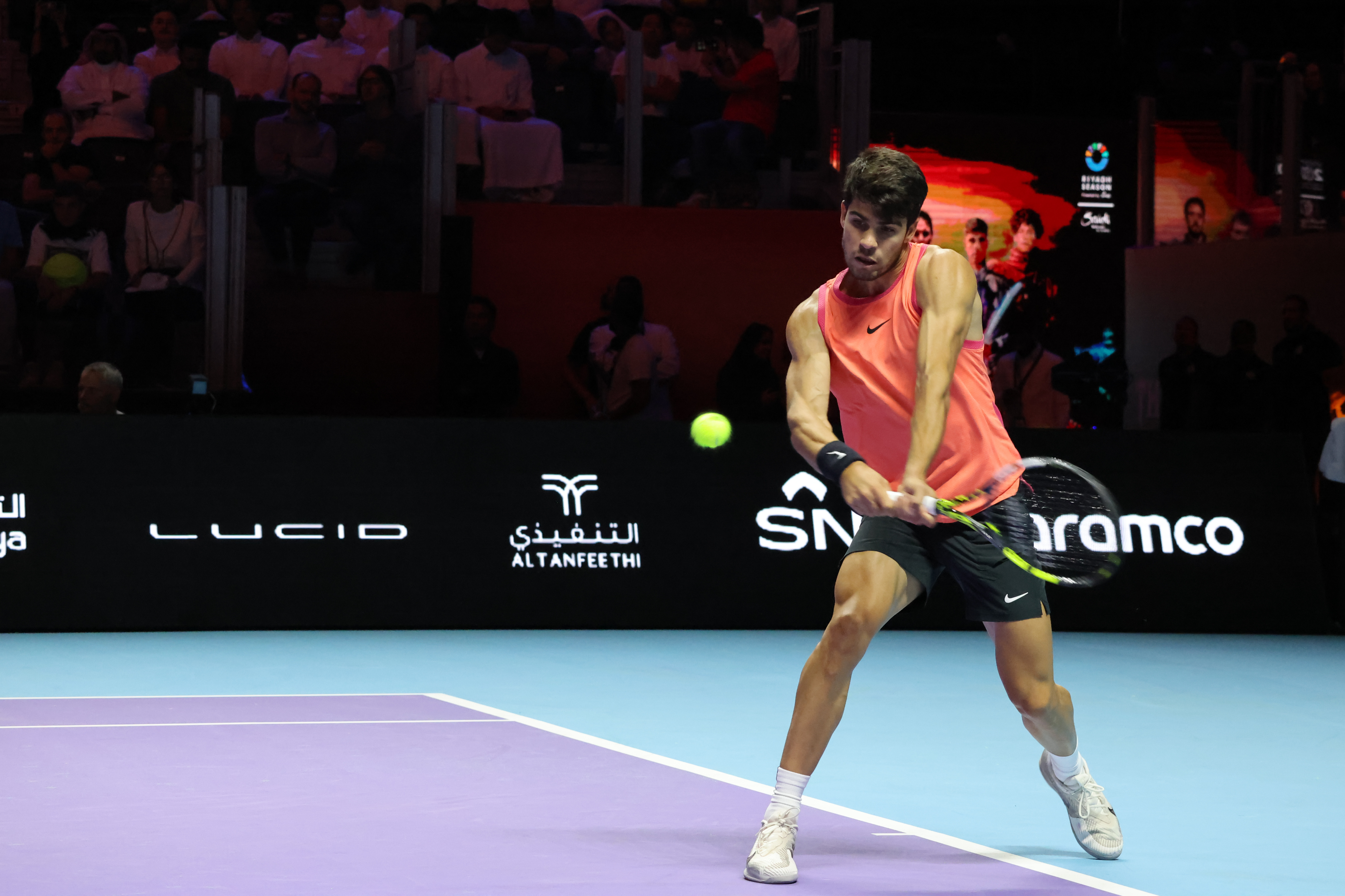 关于阿尔及利亚运动员在比赛中异军突起的信息 关于阿尔及利亚运动员在比赛中异军突起的信息