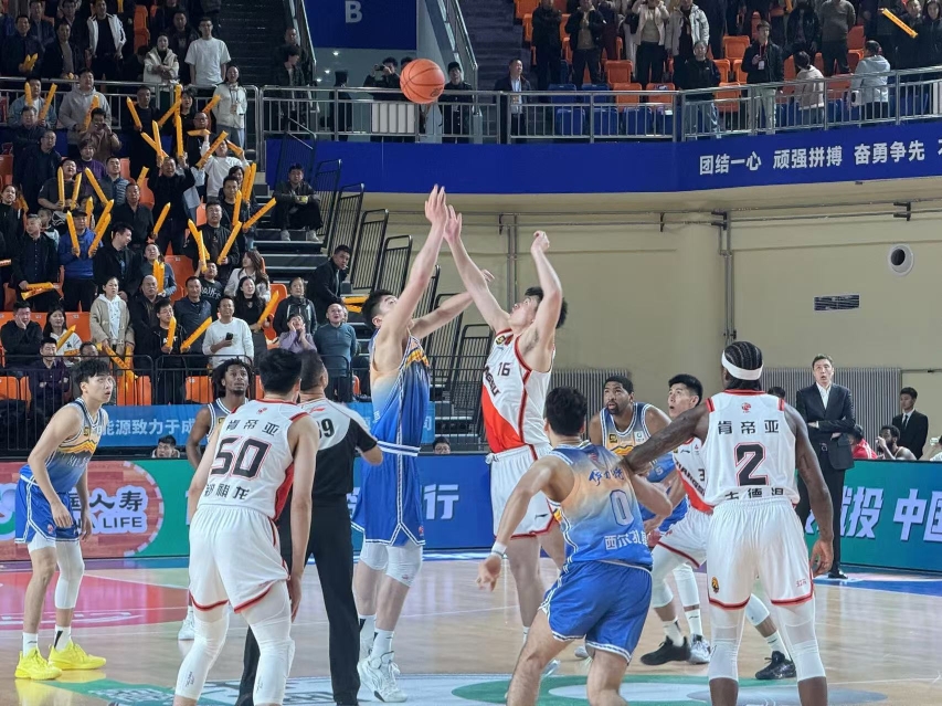 江苏肯帝亚主帅呼吁球员团结一心，迎接下一场胜利挑战的简单介绍