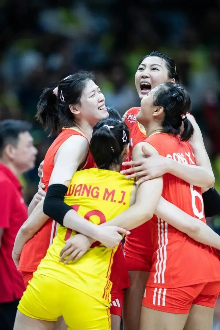 北美球员在排球比赛中取得胜利,成为焦点 北美球员在排球比赛中取得胜利,成为焦点